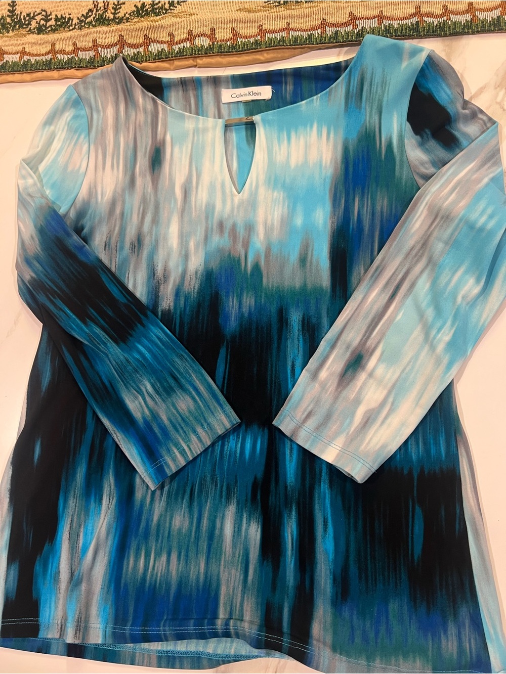Calvin Klein Teal & Blue Ombre Keyhole Long Sleeve Top